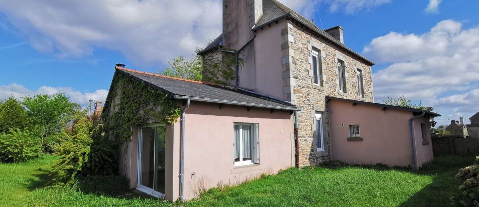 House 6 rooms of 132 m² in Plouëc-du-Trieux (22260)