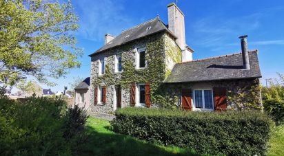 House 6 rooms of 132 m² in Plouëc-du-Trieux (22260)