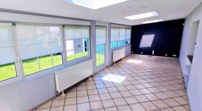 House 6 rooms of 131 m² in Moussy-le-Neuf (77230)