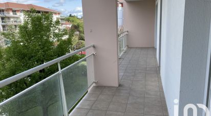 Appartement 2 pièces de 65 m² à Pau (64000)