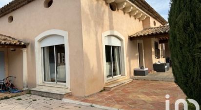 House 6 rooms of 196 m² in Le Pradet (83220)