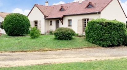House 5 rooms of 105 m² in Neuville-de-Poitou (86170)