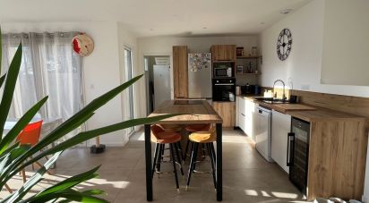 House 6 rooms of 110 m² in Montaigu (85600)