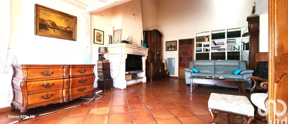 Traditional house 6 rooms of 176 m² in Vidauban (83550)