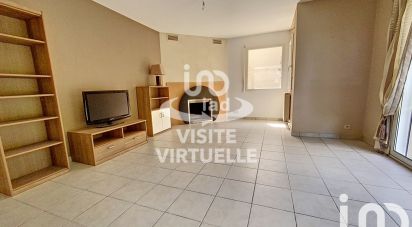 Traditional house 7 rooms of 160 m² in Saint-Grégoire (35760)