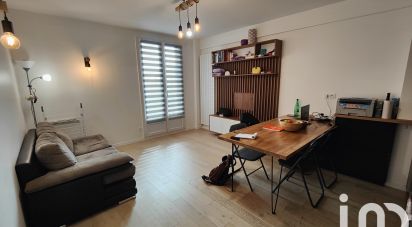 Appartement 3 pièces de 48 m² à Montreuil (93100)