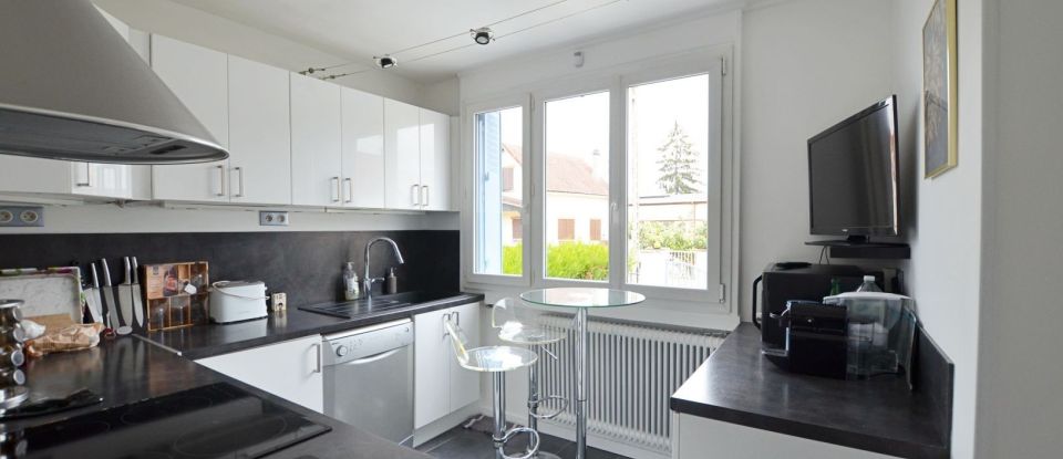 House 5 rooms of 102 m² in Sannois (95110)