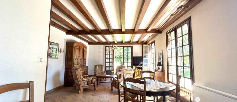 Traditional house 8 rooms of 220 m² in Muret (31600)