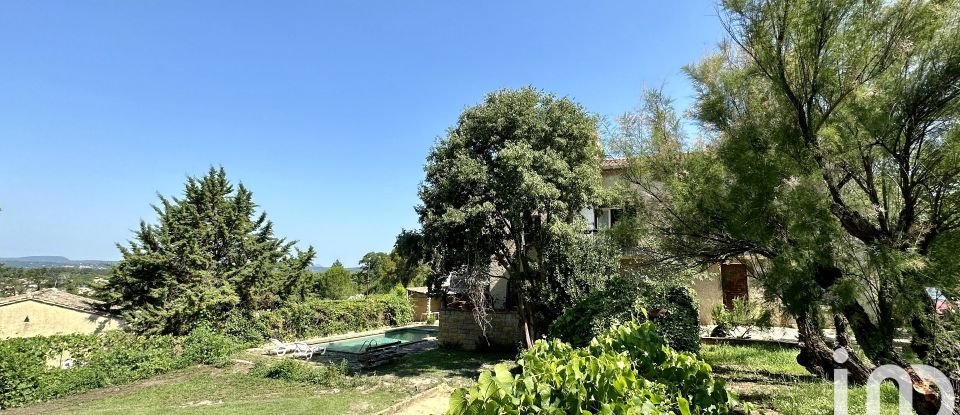 House 8 rooms of 231 m² in Uzès (30700)