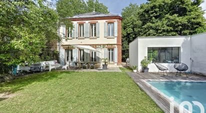House 8 rooms of 200 m² in Toulouse (31200)