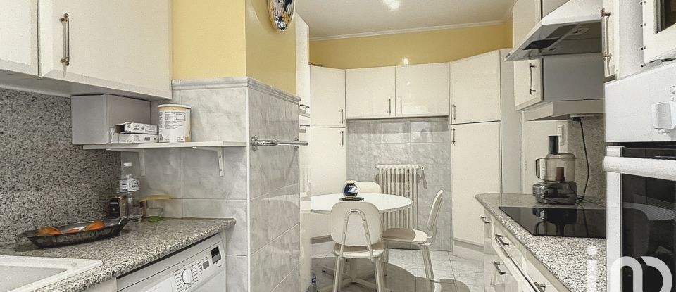Appartement 4 pièces de 93 m² à Nice (06300)