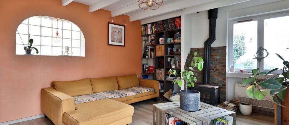 House 4 rooms of 80 m² in Sainte-Consorce (69280)