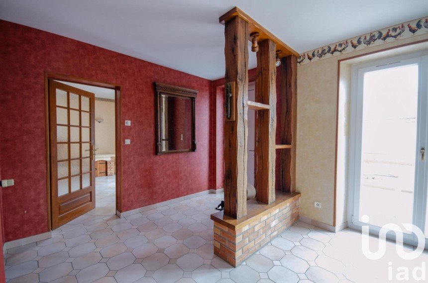 Traditional house 6 rooms of 136 m² in Saint-Souplet-sur-Py (51600)