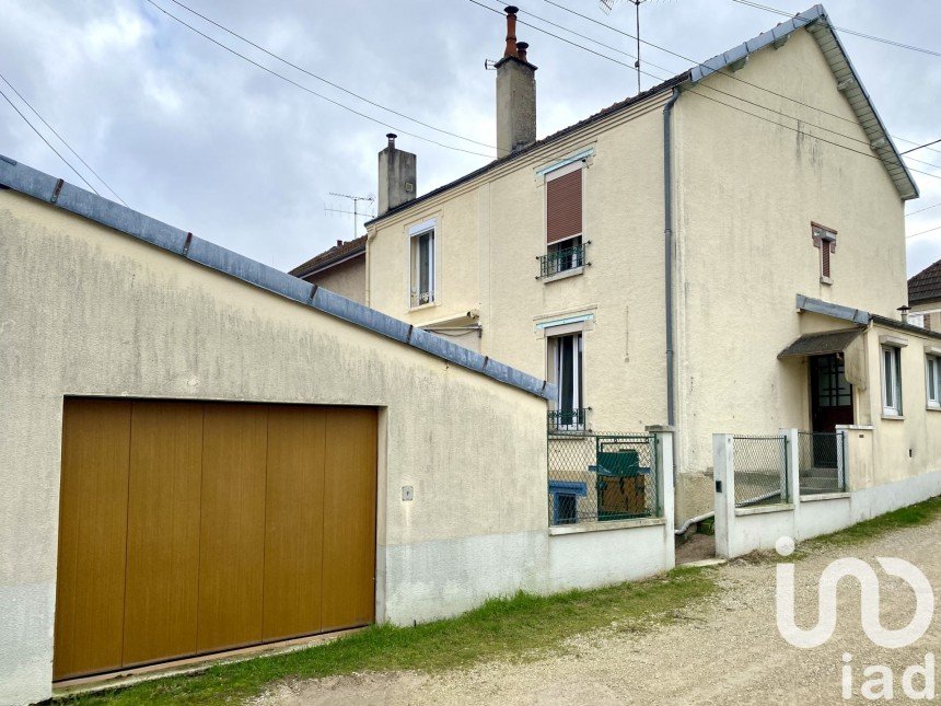 Town house 4 rooms of 64 m² in Romilly-sur-Seine (10100)