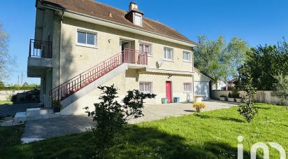 House 7 rooms of 210 m² in Tarsacq (64360)