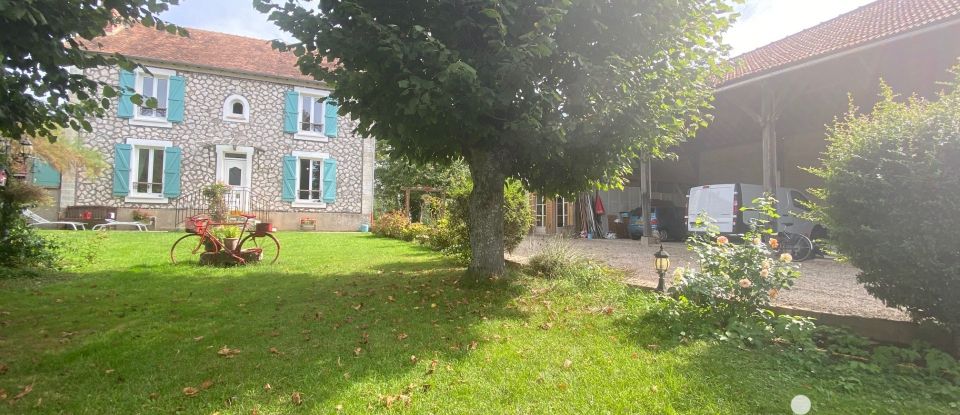 House 6 rooms of 140 m² in Féricy (77133)