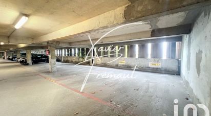 Parking/garage/box de 90 m² à Cergy (95000)