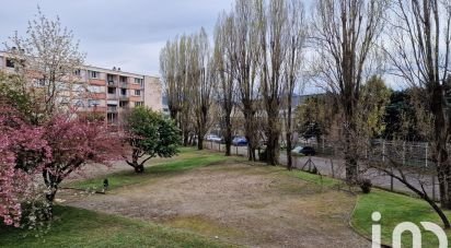 Apartment 4 rooms of 72 m² in Grenoble (38100)