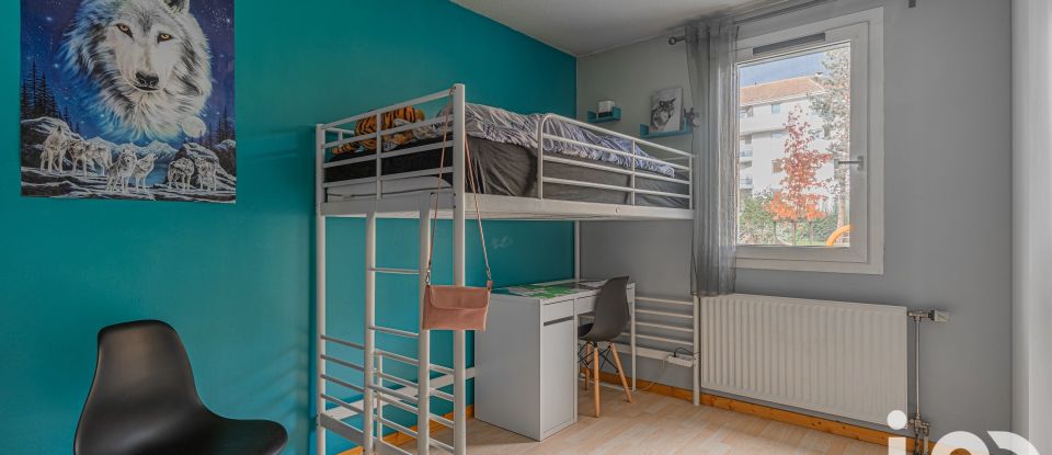 Appartement 4 pièces de 77 m² à Gières (38610)