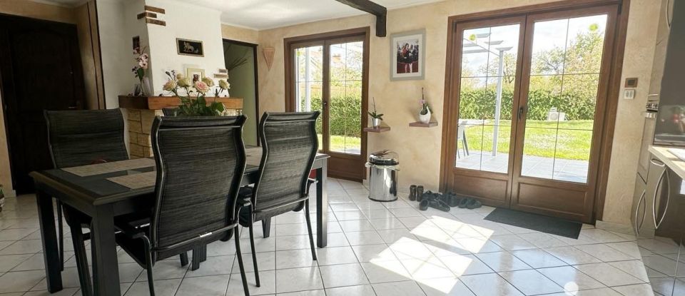 House 5 rooms of 136 m² in Cavillon (80310)