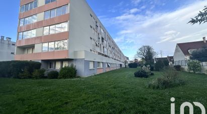 Apartment 3 rooms of 66 m² in Chevilly-Larue (94550)