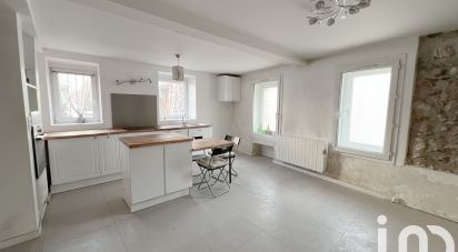 Maison 4 pièces de 70 m² à Varennes-Jarcy (91480)