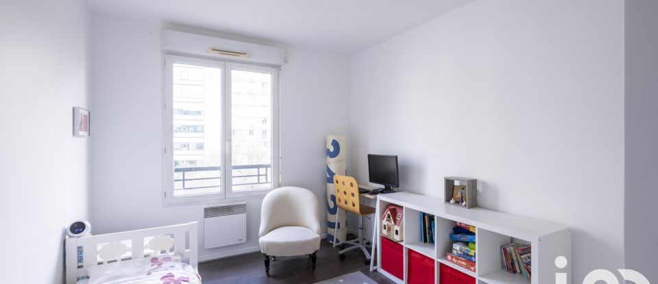 Apartment 4 rooms of 85 m² in Montrouge (92120)