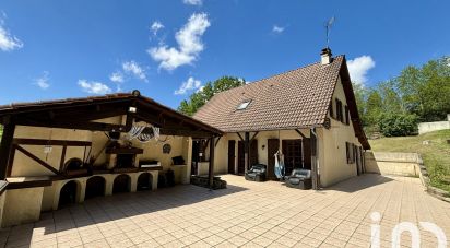 Traditional house 6 rooms of 141 m² in Cescau (64170)
