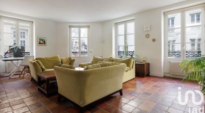 Apartment 6 rooms of 124 m² in Paris (75004)