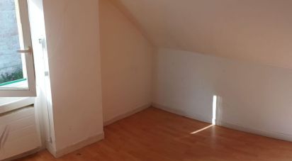 Apartment 3 rooms of 45 m² in Sainte-Gauburge-Sainte-Colombe (61370)