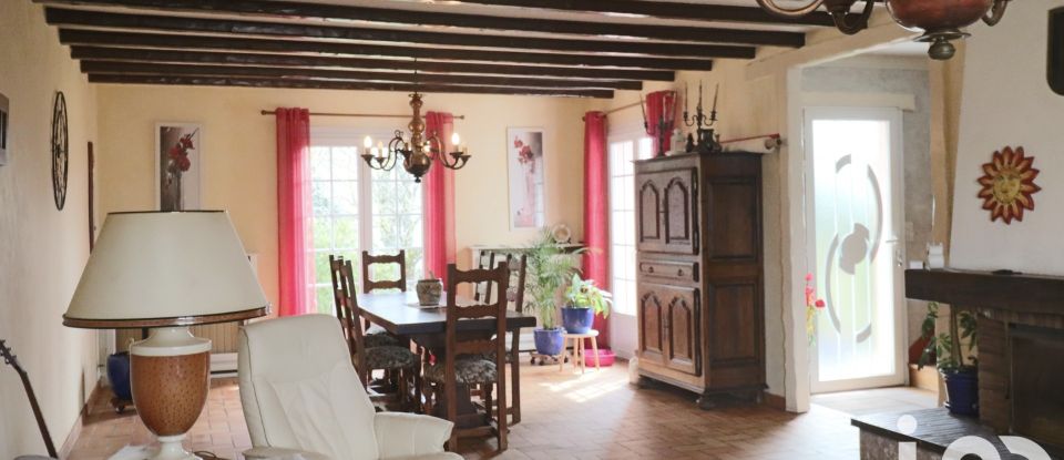 Traditional house 6 rooms of 97 m² in Trignac (44570)