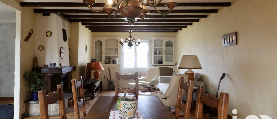 Traditional house 6 rooms of 97 m² in Trignac (44570)