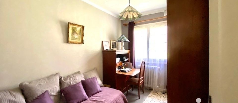 House 6 rooms of 190 m² in Marcoussis (91460)
