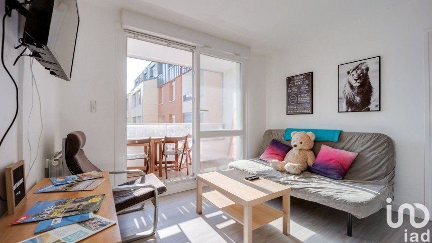 Appartement 2 pièces de 33 m² à Courseulles-sur-Mer (14470)
