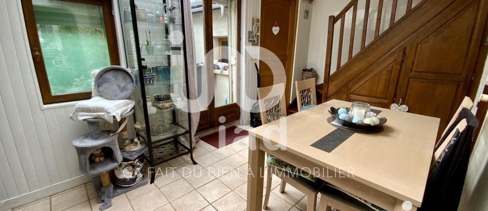Town house 3 rooms of 73 m² in Étampes (91150)