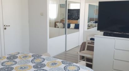 House 7 rooms of 200 m² in Chavanoz (38230)
