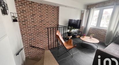 Appartement 5 pièces de 135 m² à Valenciennes (59300)