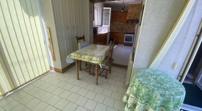 House 5 rooms of 115 m² in Surgères (17700)