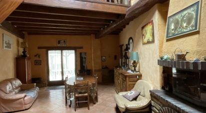 Traditional house 4 rooms of 141 m² in Vinneuf (89140)