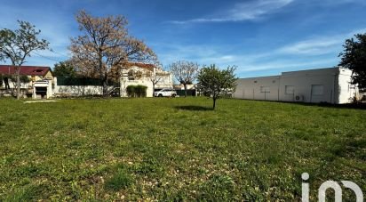 Land of 590 m² in Adissan (34230)