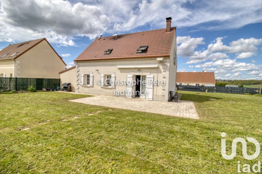 House 4 rooms of 86 m² in Montagny-en-Vexin (60240)