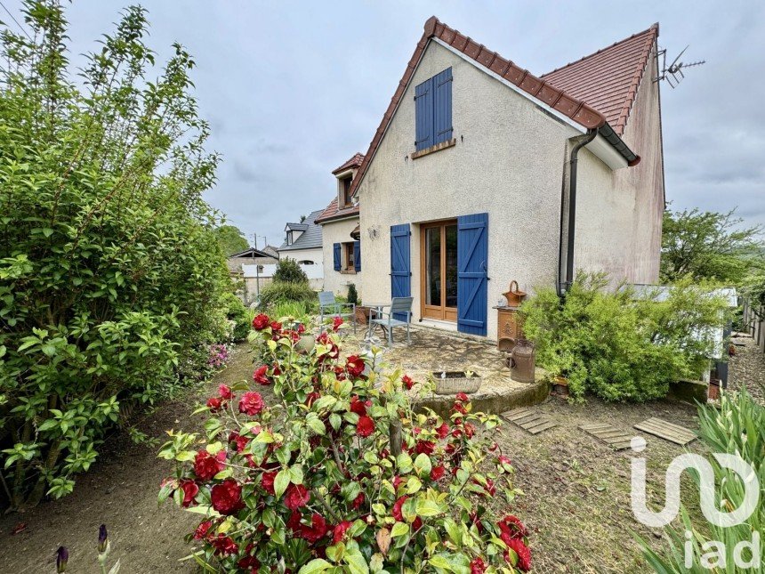 Traditional house 6 rooms of 181 m² in Coulommiers (77120)