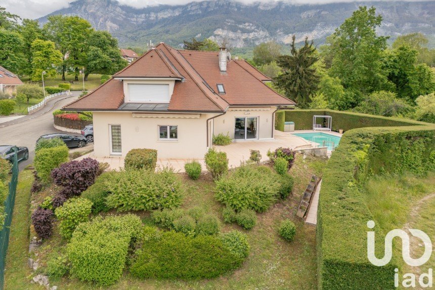 Architect house 7 rooms of 183 m² in Aix-les-Bains (73100)