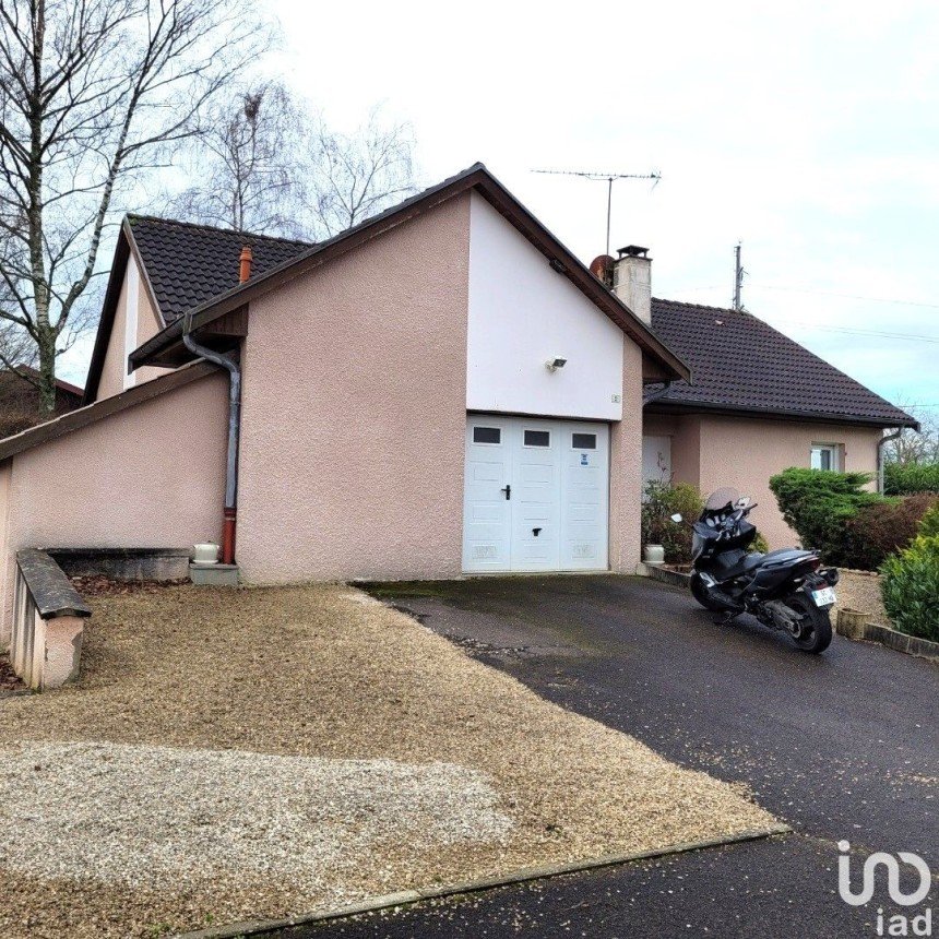 House 5 rooms of 100 m² in Les Auxons (25870)