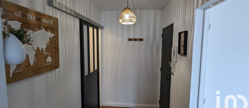 Apartment 4 rooms of 77 m² in Troyes (10000)