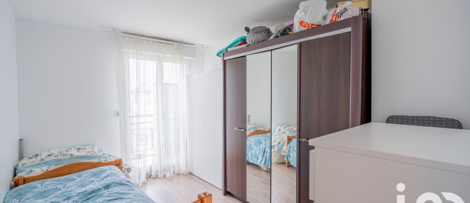 Apartment 4 rooms of 80 m² in Arnouville (95400)