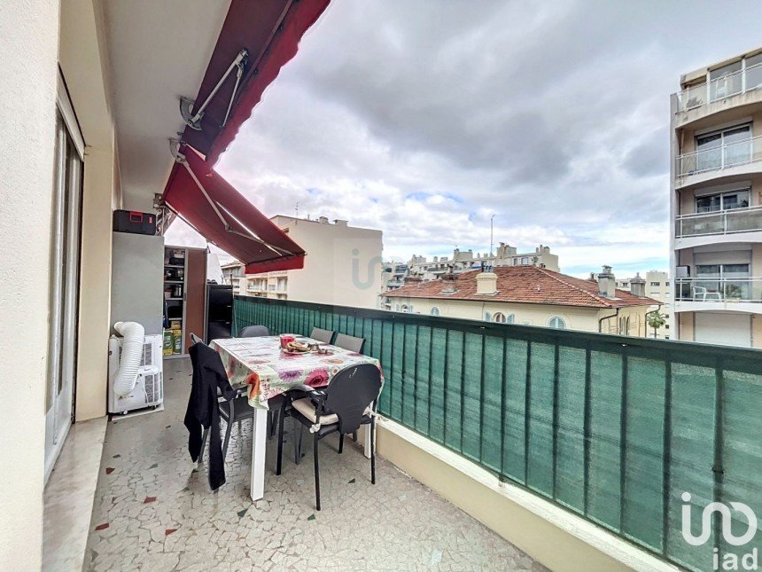 Apartment 2 rooms of 57 m² in Nice (06100)
