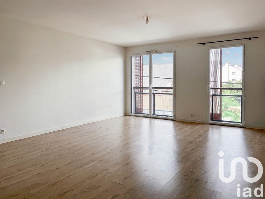 Apartment 3 rooms of 69 m² in Rennes (35000)