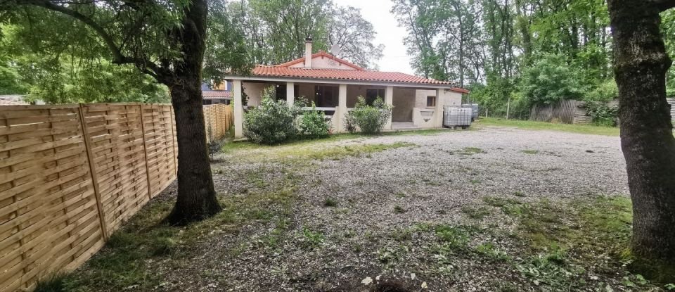 House 4 rooms of 116 m² in Fayssac (81150)