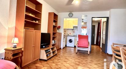 Apartment 1 room of 30 m² in Saint-Mandrier-sur-Mer (83430)